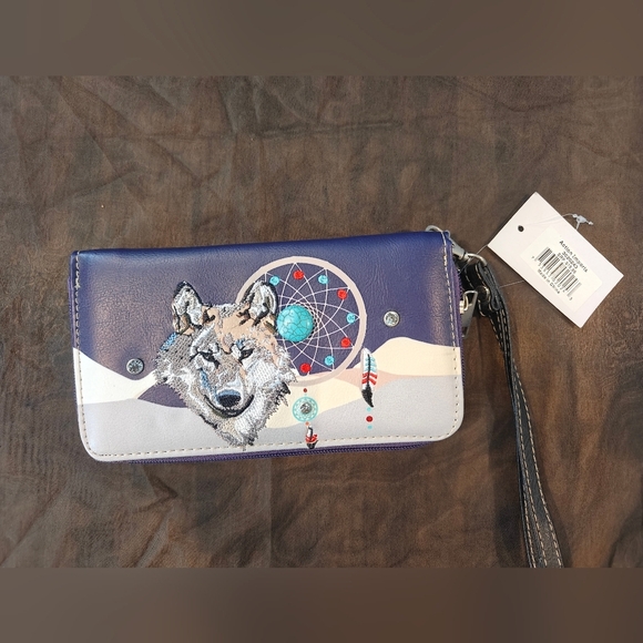 🤍❗NWT Action Imports Native American Wolf Purple Wristlet Wallet - Picture 1 of 4